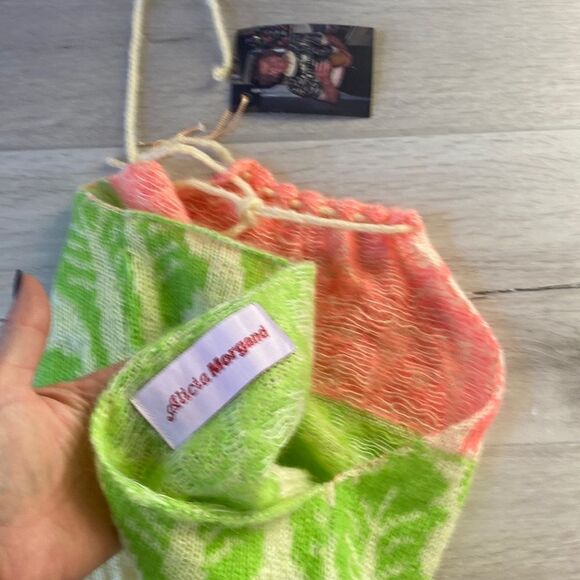 Alicia Morgand Halter Top Lettuce/cup of noodle crop top Handmade knit NWT S - Picture 6 of 6